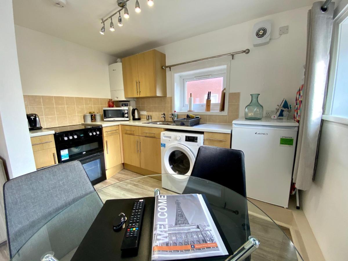 Kennedy House By Blackpool Service Apartments Luaran gambar