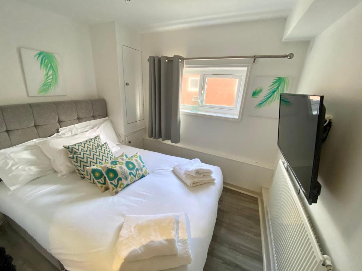 Kennedy House By Blackpool Service Apartments Luaran gambar