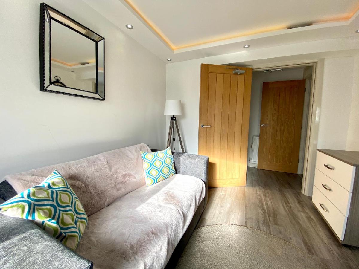Kennedy House By Blackpool Service Apartments Luaran gambar
