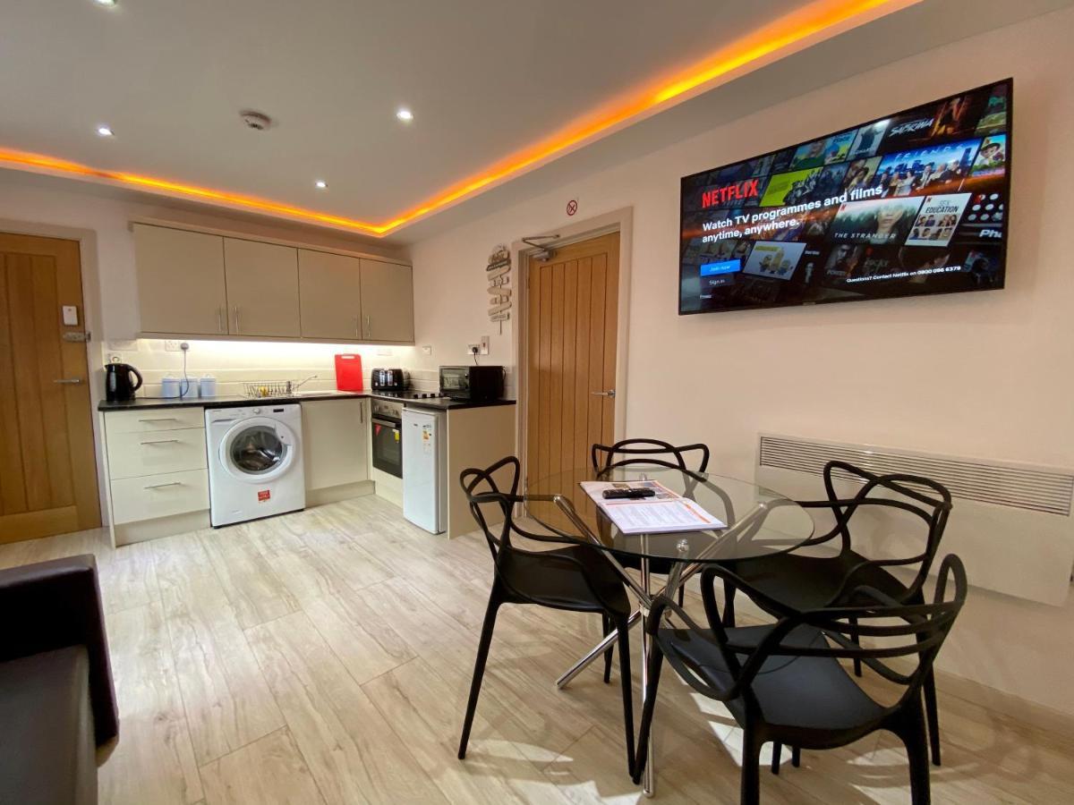 Kennedy House By Blackpool Service Apartments Luaran gambar