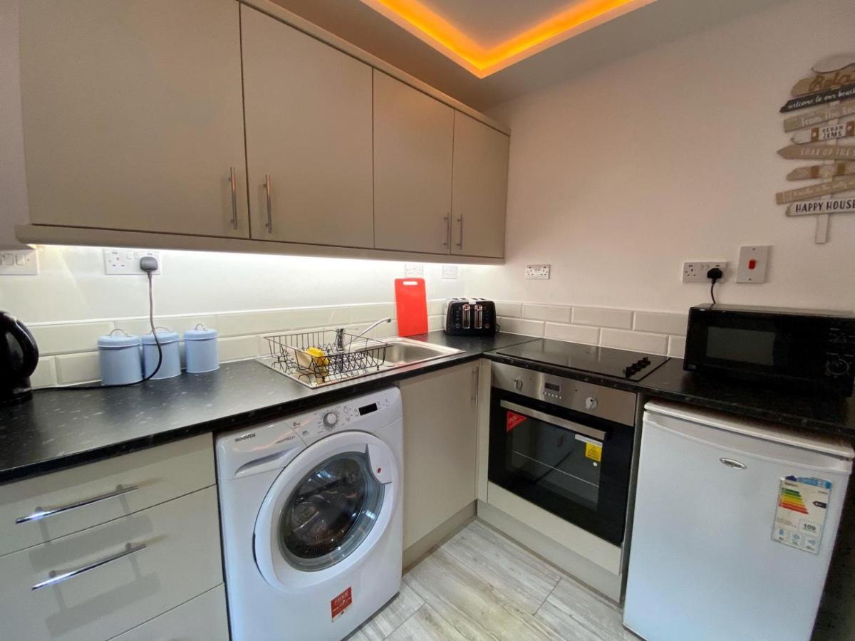 Kennedy House By Blackpool Service Apartments Luaran gambar